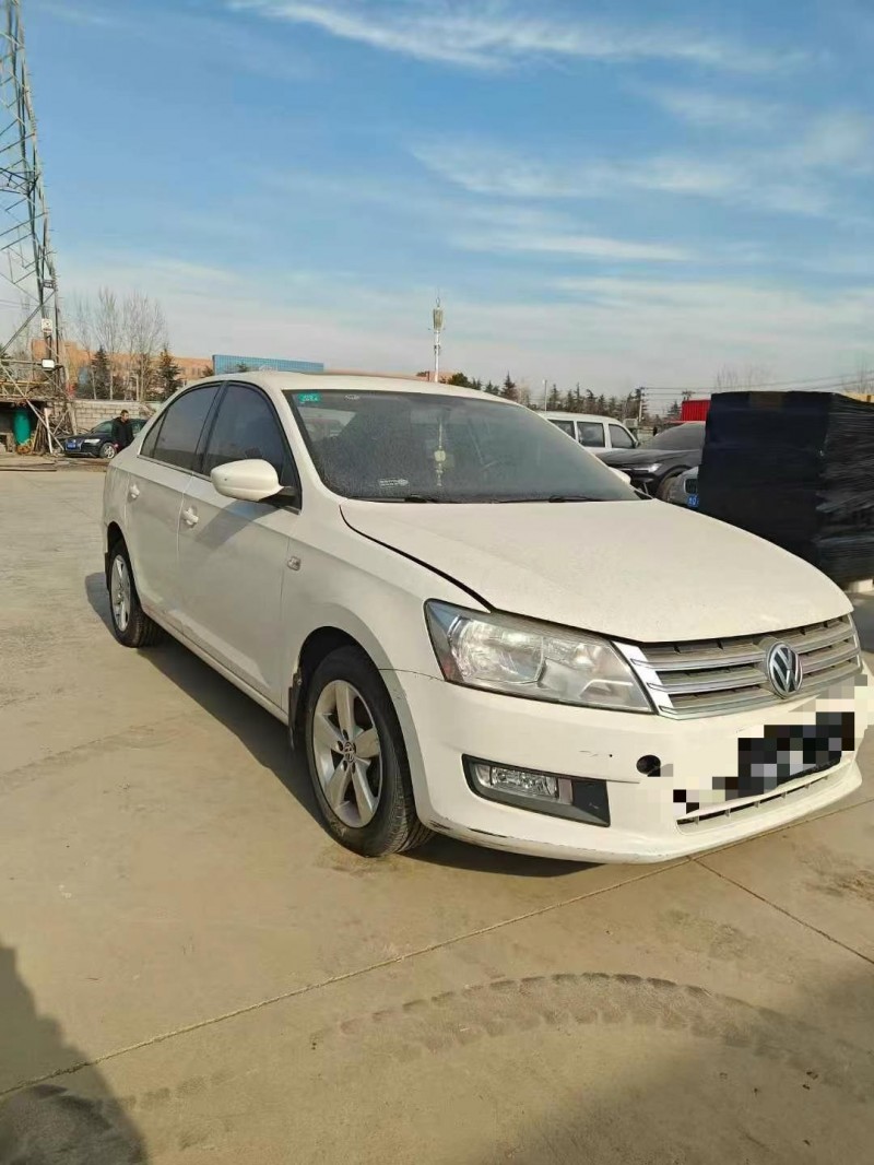 臨沂14年大眾桑塔納2