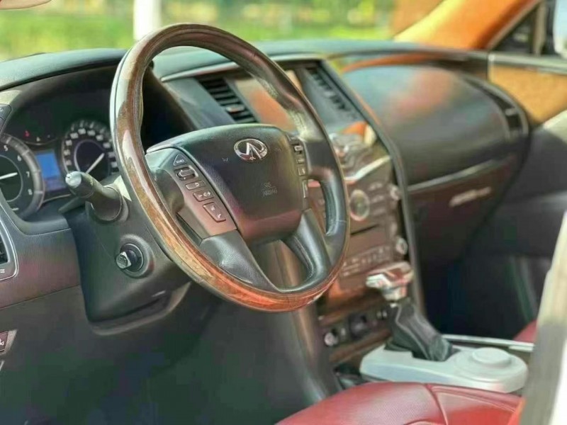 天津16年英菲尼迪QX809