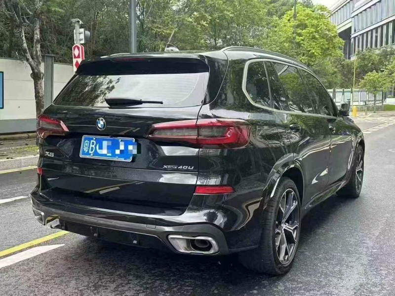 深圳23年宝马X58