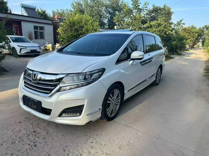 徐州17年本田艾力绅3