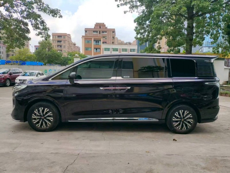 東莞25年紅旗HQ99