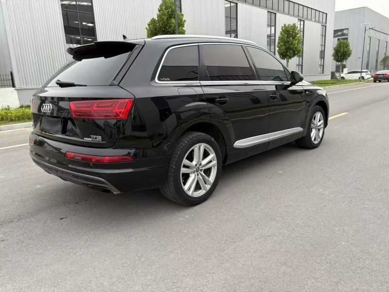 徐州18年奥迪Q78