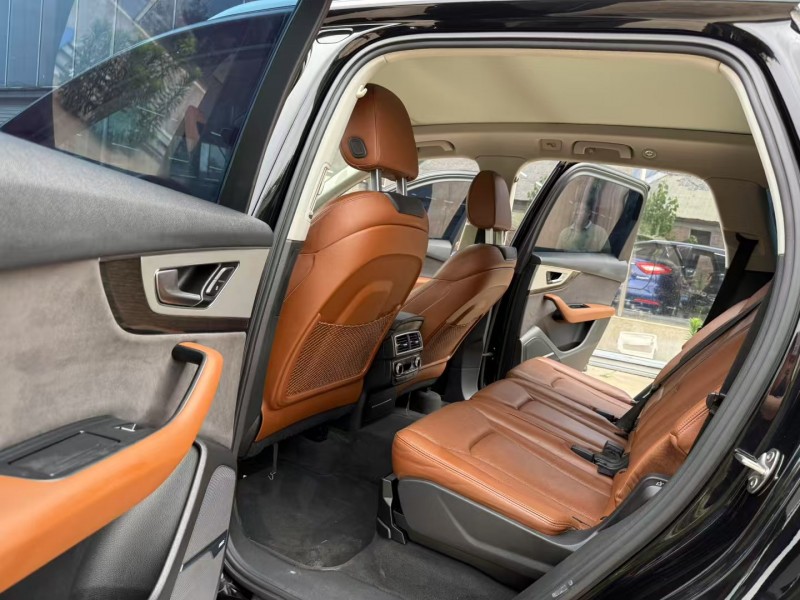 徐州17年奥迪Q78