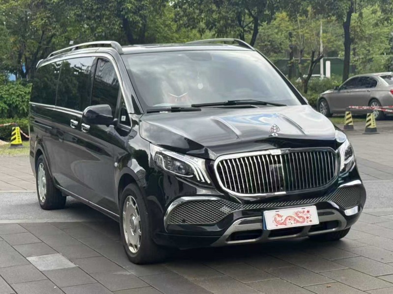 佛山23年奔驰威霆2