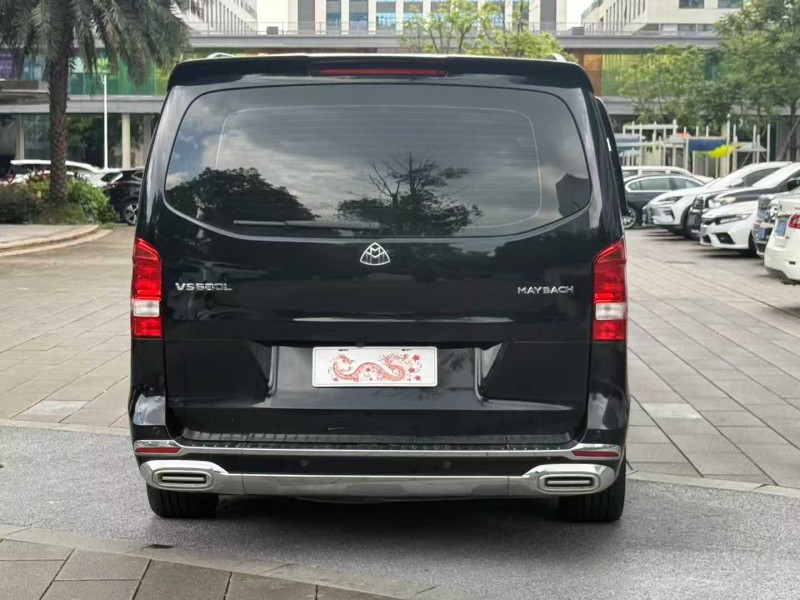 佛山23年奔驰威霆9