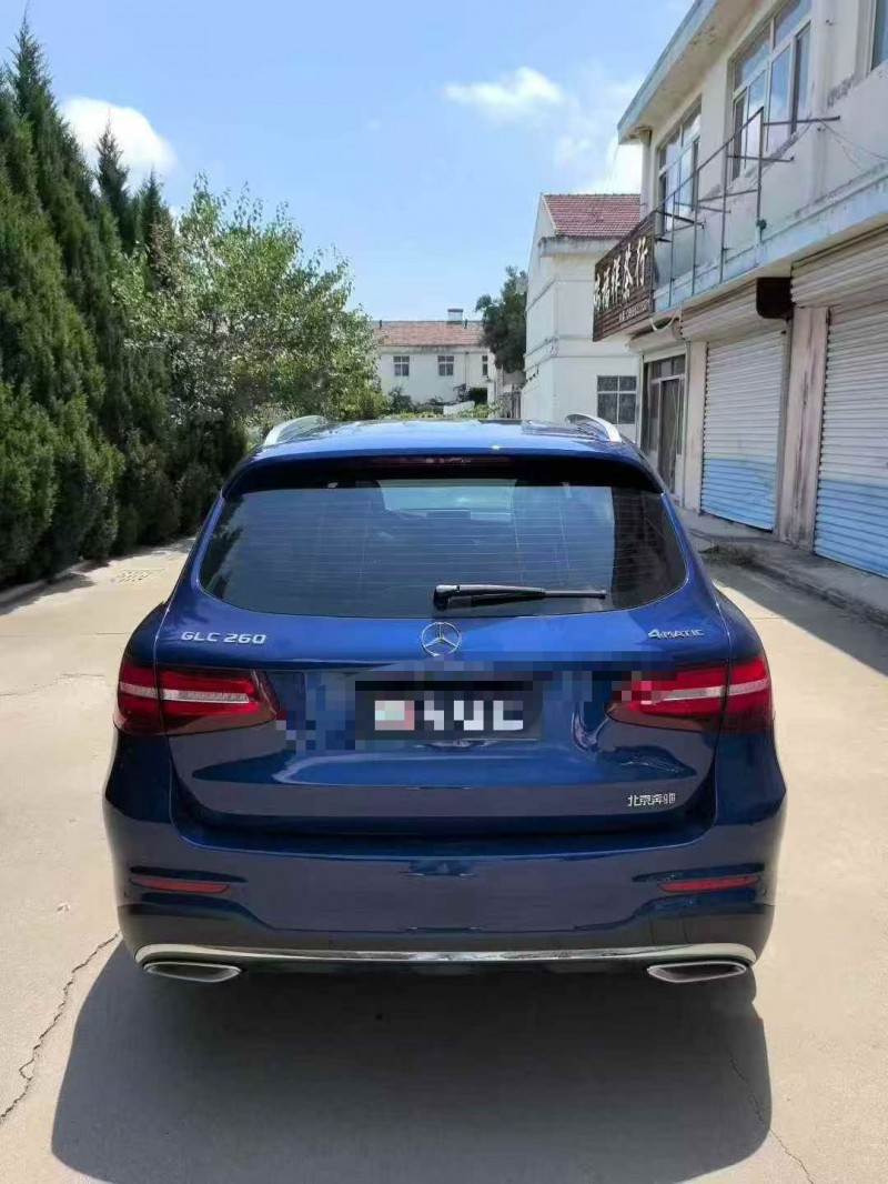 淄博18年奔驰GLC9