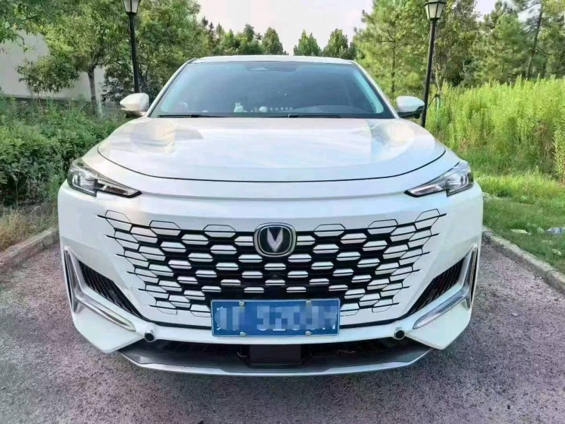 十堰23年長安汽車UNI1