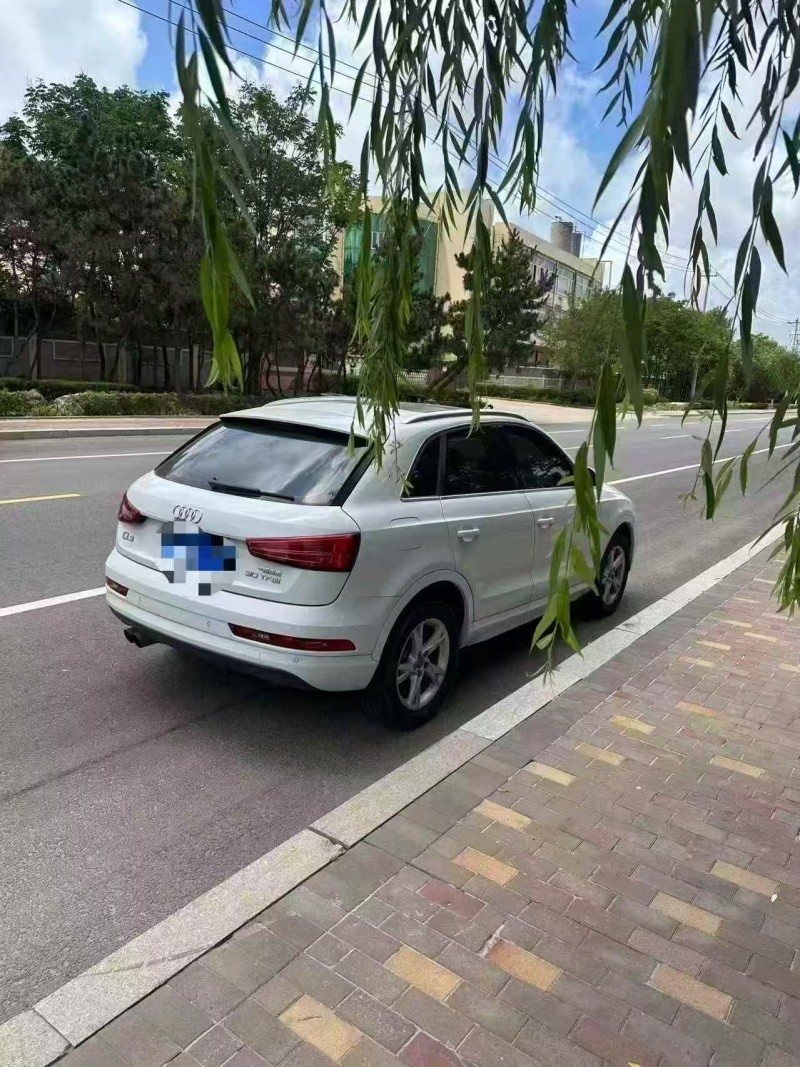 青岛17年奥迪Q37