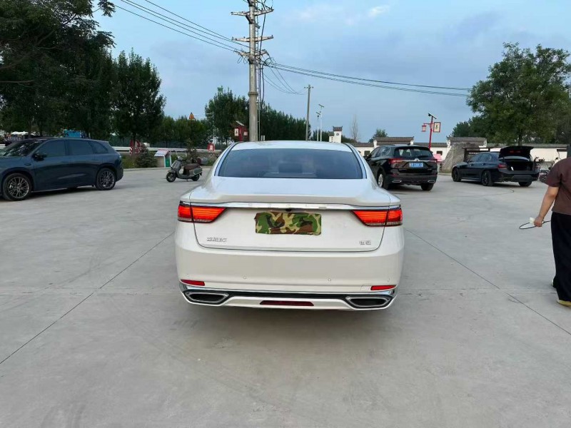 徐州21年吉利博瑞9