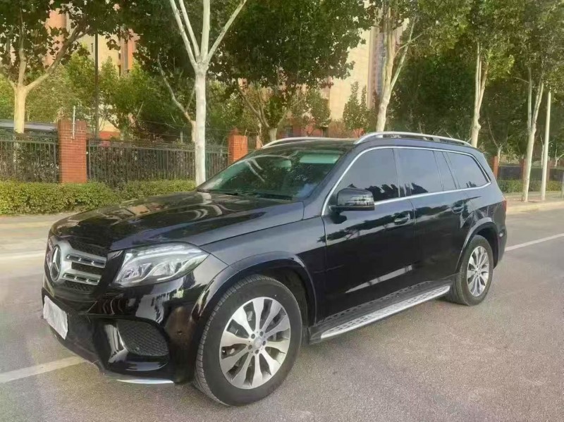 青岛17年奔驰GLS2