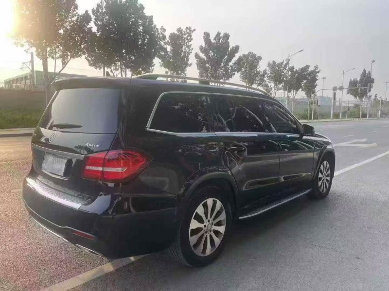 青岛17年奔驰GLS7