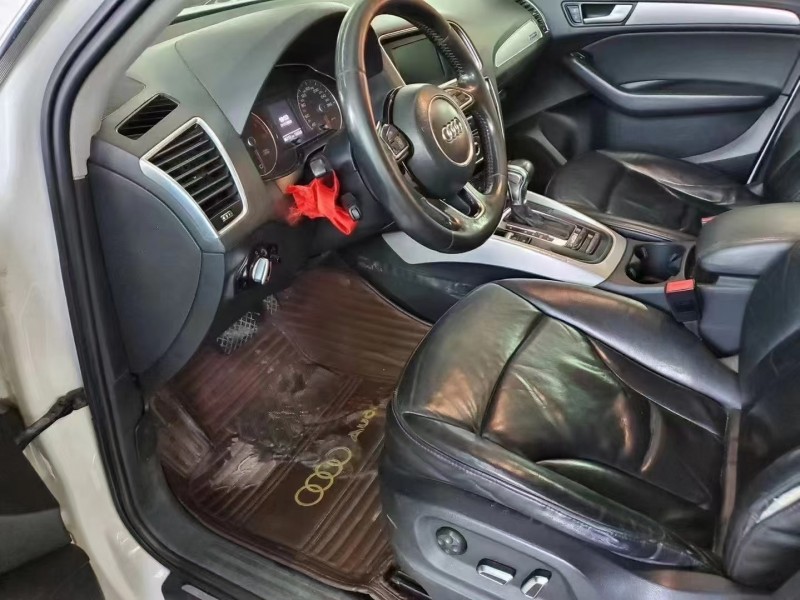 济宁14年奥迪Q55