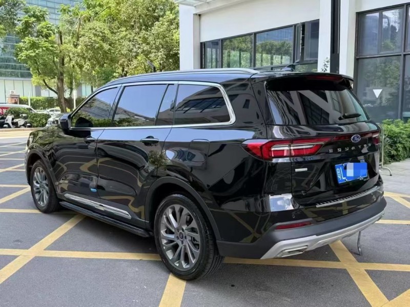 深圳25年福特领裕7