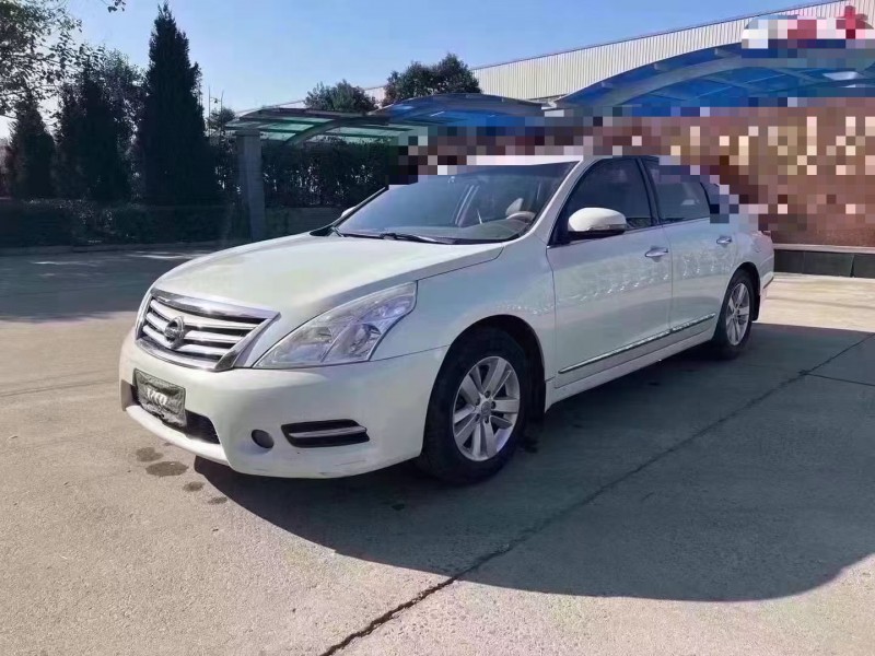 濟寧13年日產天籟2