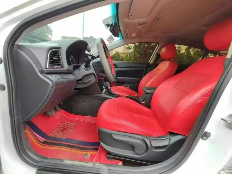 潮州19年現代領動5