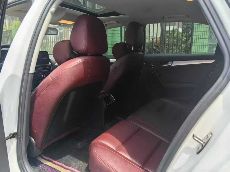 成都14年奥迪A4L4