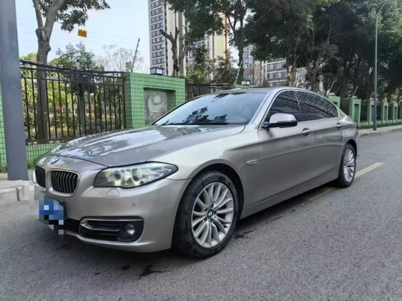 成都15年宝马5系5