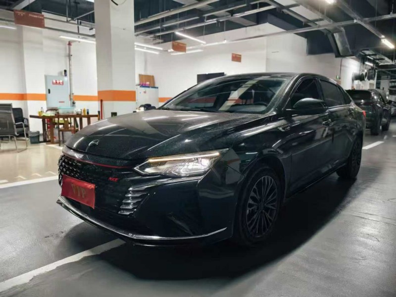 成都23年东风奕炫6