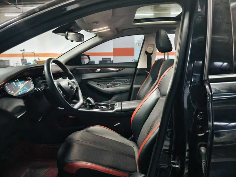 成都23年东风奕炫9