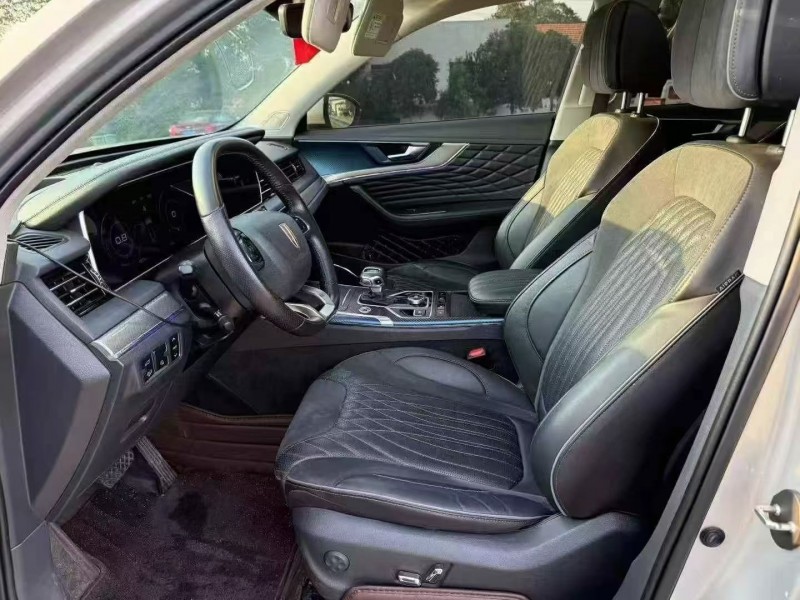 湘潭22年红旗HS55