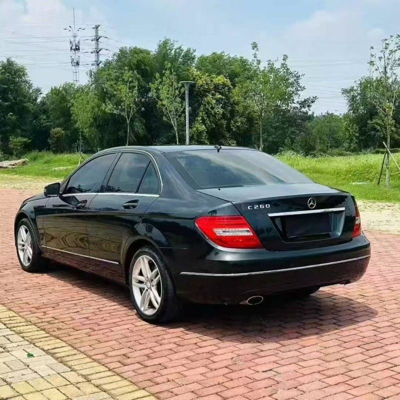 济宁13年奔驰C8