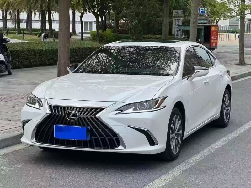 枣庄24年雷克萨斯ES3