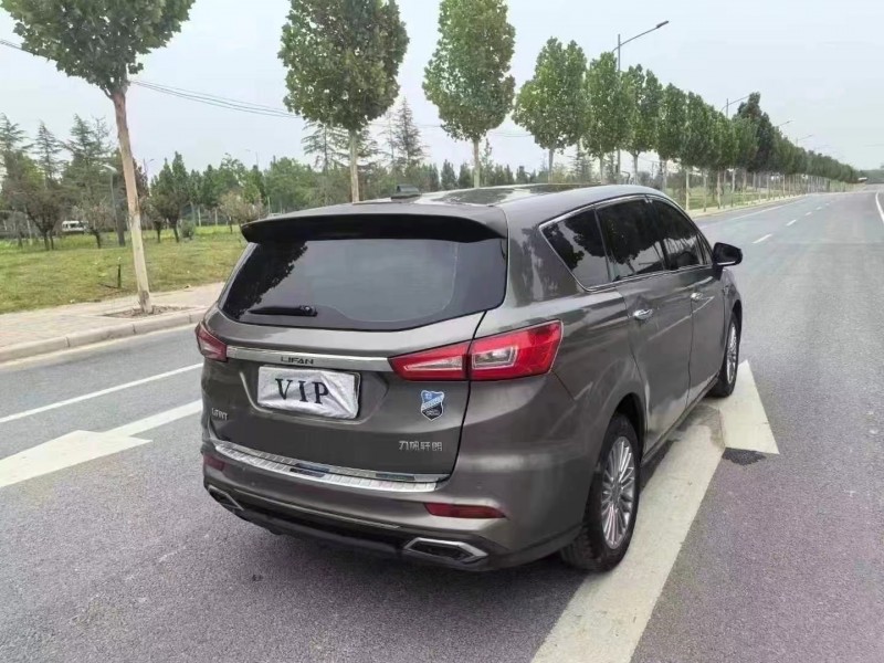 郑州18年力帆汽车轩朗8