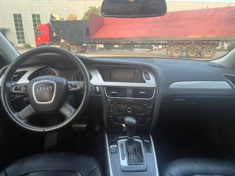 宿迁12年奥迪A4L5