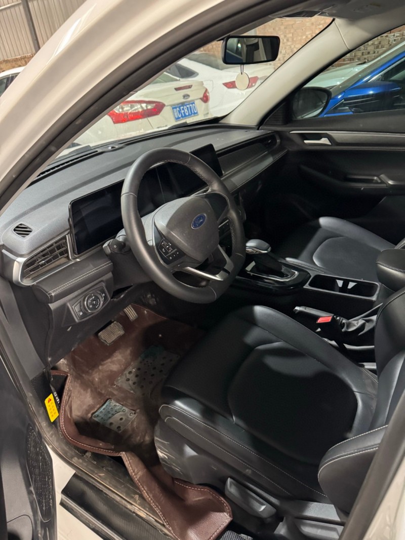 邢台21年福特福睿斯2