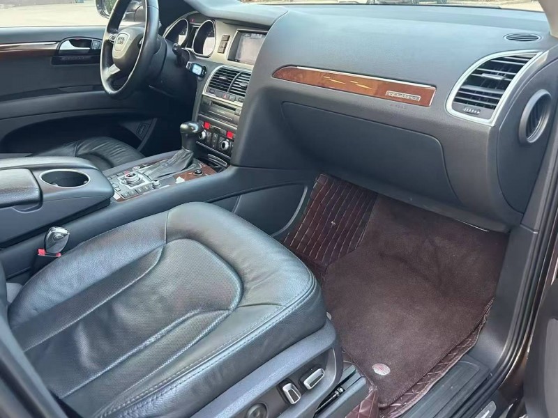 宿迁15年奥迪Q75