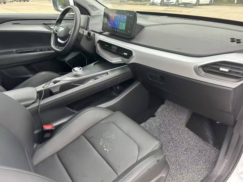 宿遷24年吉利幾何5