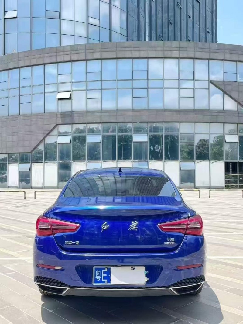 深圳22年紅旗H59