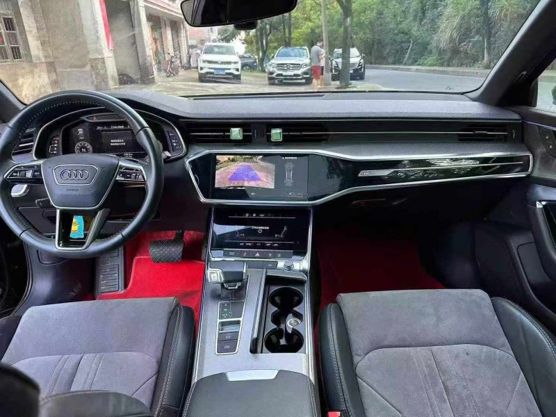 益阳21年奥迪A6L4