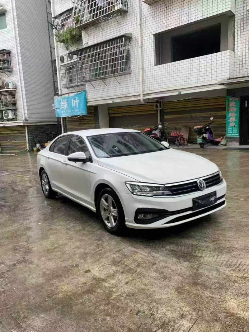 湘潭20年大众凌渡2