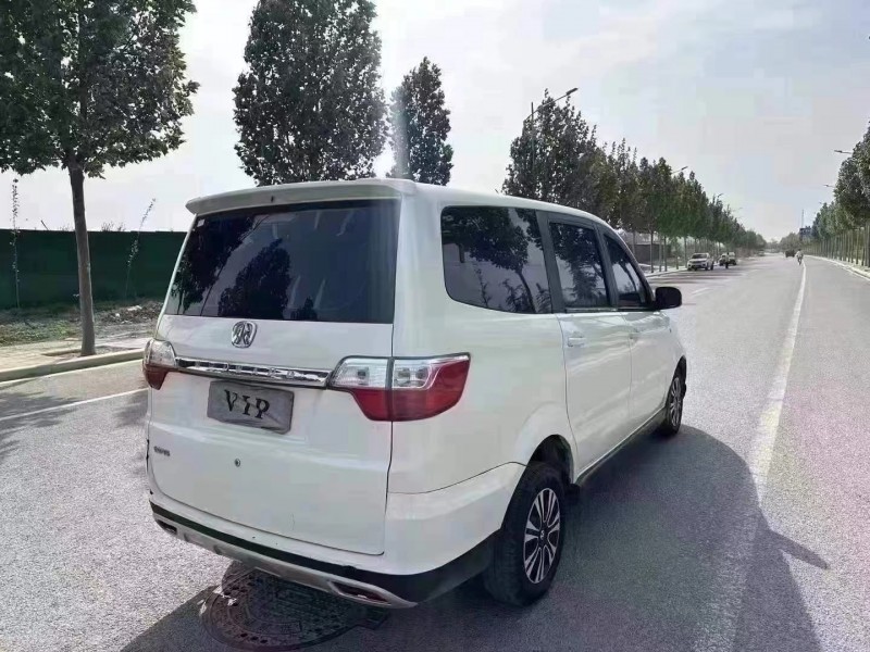 鄭州18年北汽制造威旺5