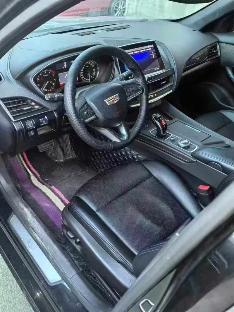 常德21年凯迪拉克CT55