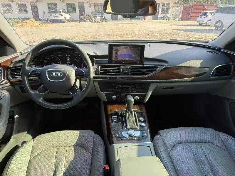 青岛13年奥迪A6L4