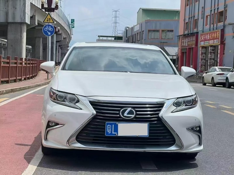 廣州16年雷克薩斯ES1