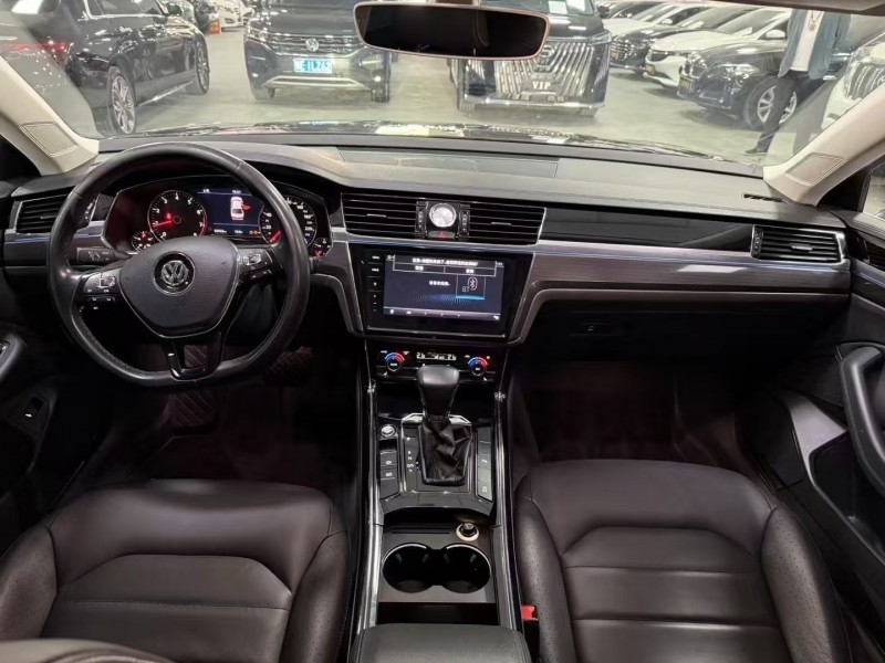 廊坊20年大眾途昂6