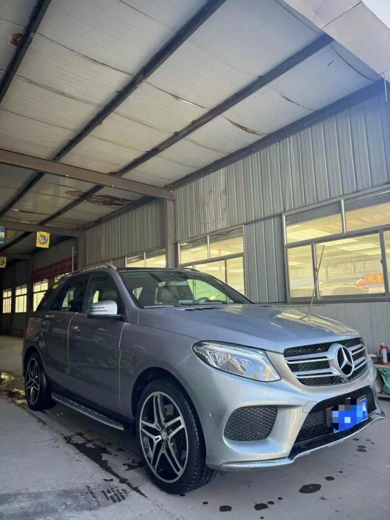 青岛17年奔驰GLE3