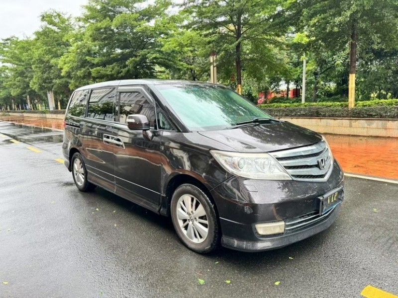 东莞15年本田艾力绅3