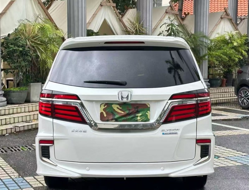 东莞20年本田艾力绅5