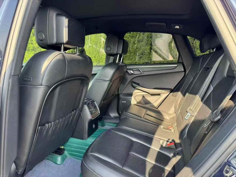 青岛19年保时捷Macan6