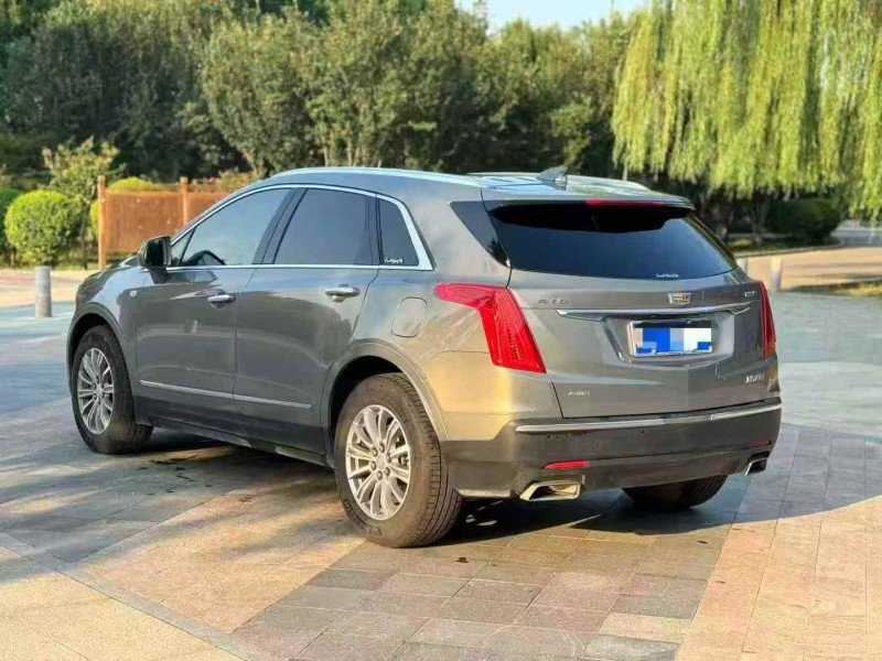 青岛17年凯迪拉克XT57