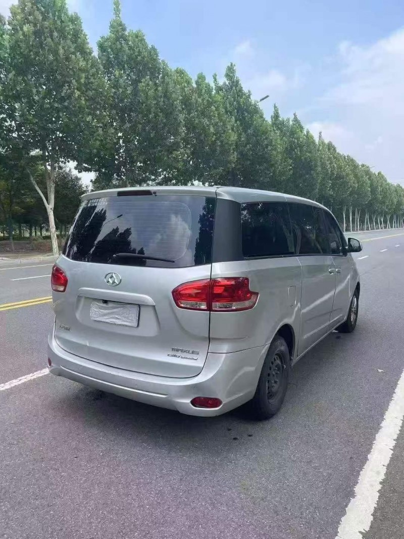 徐州18年大通G107