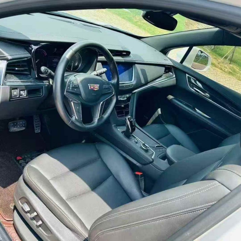 青岛20年凯迪拉克XT54