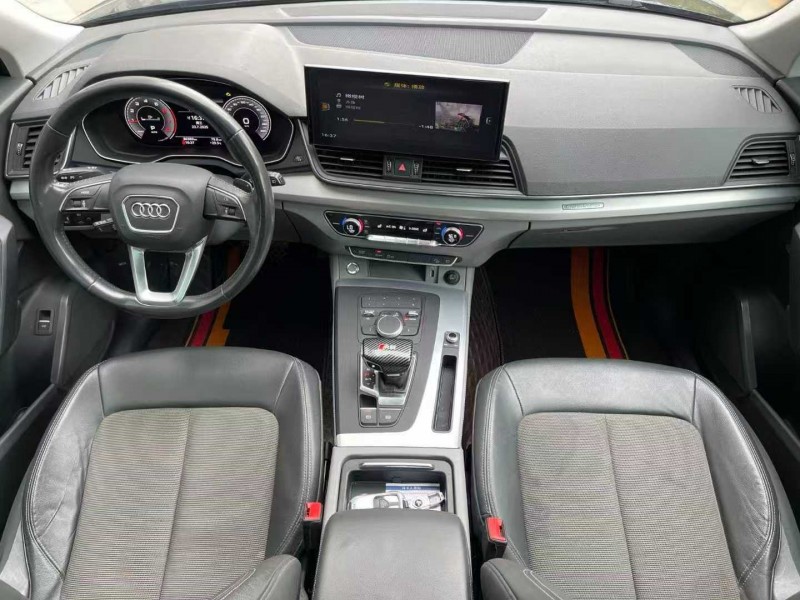 青岛20年奥迪Q54