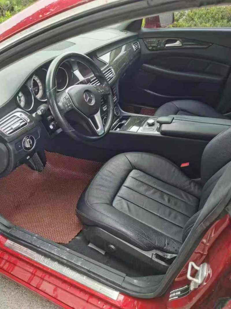 临沂14年奔驰CLS4