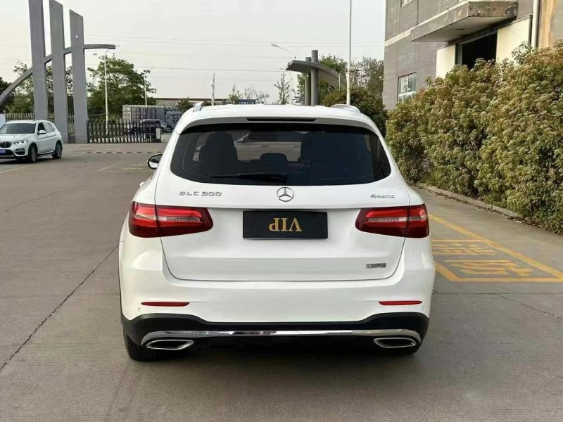 宿迁18年奔驰GLC9