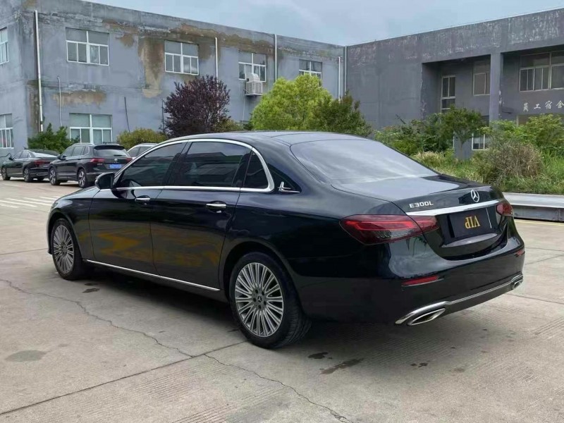 宿迁22年奔驰E8